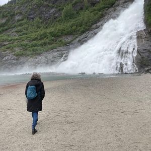 Meet your Posher, Marcia